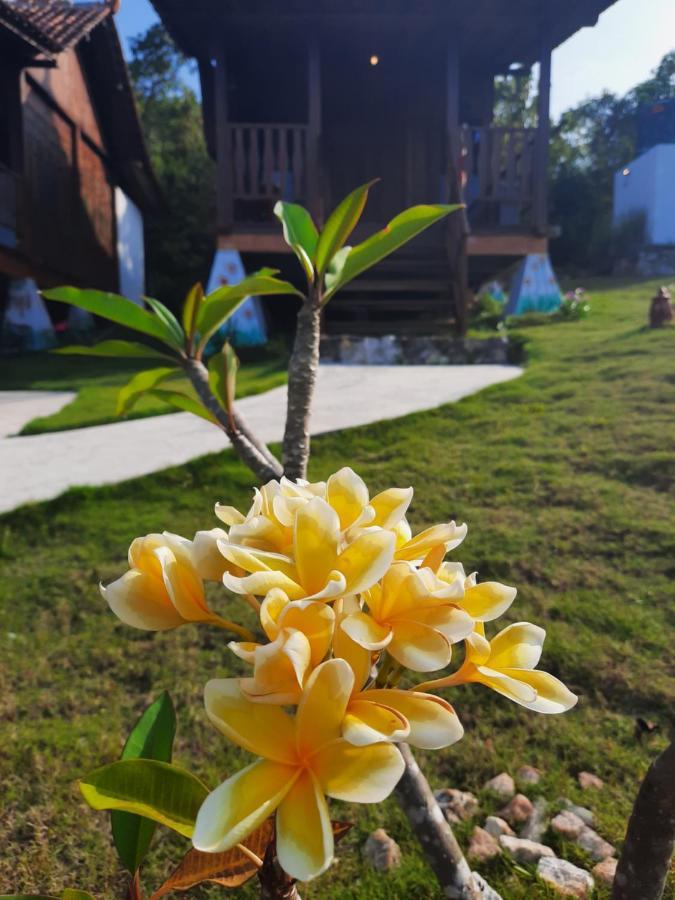 Deepsky Villa Karimunjawa Exterior foto